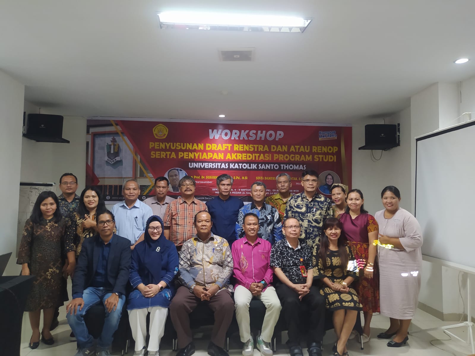 WORKSHOP PENYUSUNAN DRAFT RENSTRA/RENOP DAN PENYIAPAN AKREDITASI PRODI ...